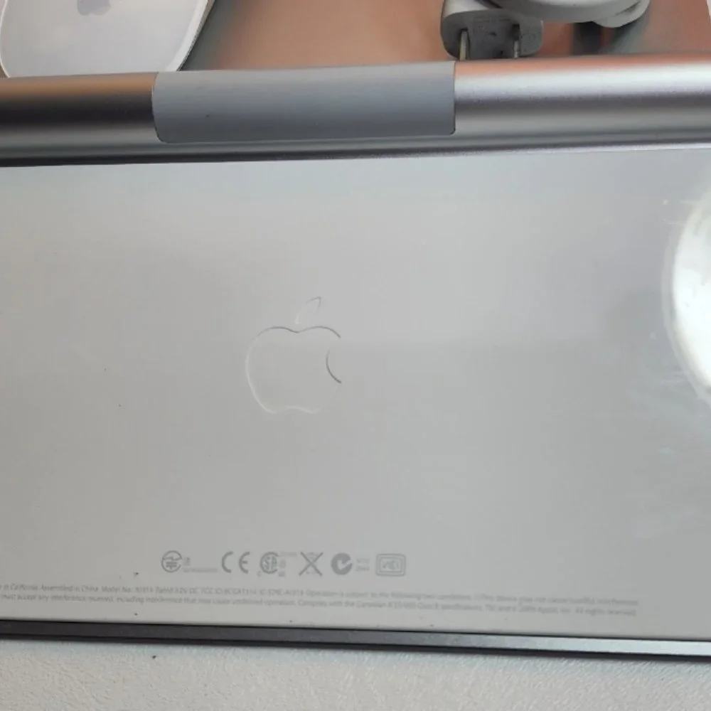 Escritorio Apple Mac Mini 2014 | 2.6 i5 de dos núcleos 8GB 128GB SSD/